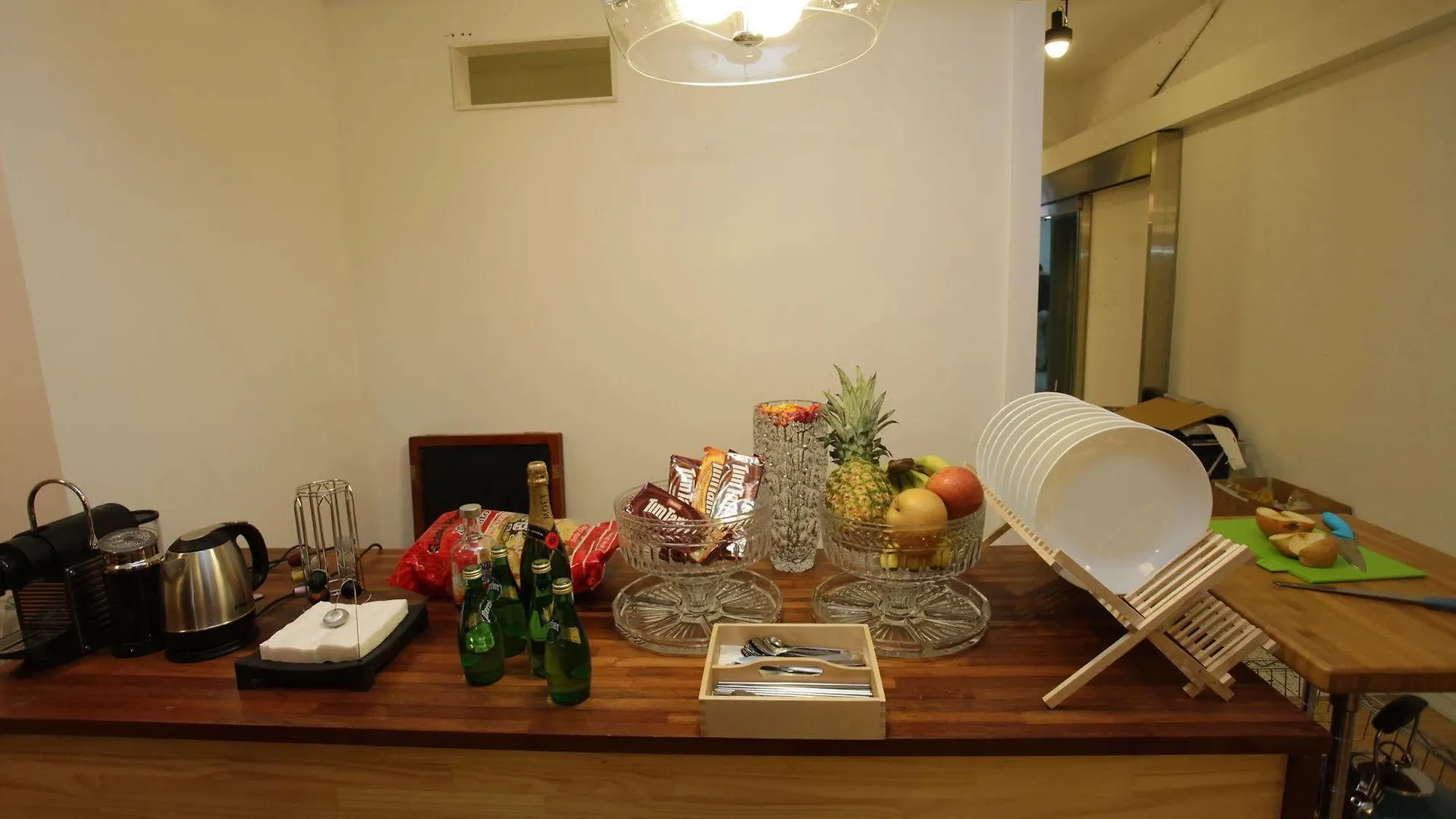 Sum Guesthouse Busan Station 2*,  South Korea